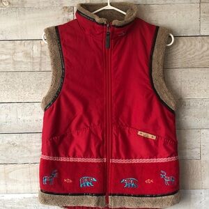 Inuk Red Fleece-Lined Vest with Animal Embroidery